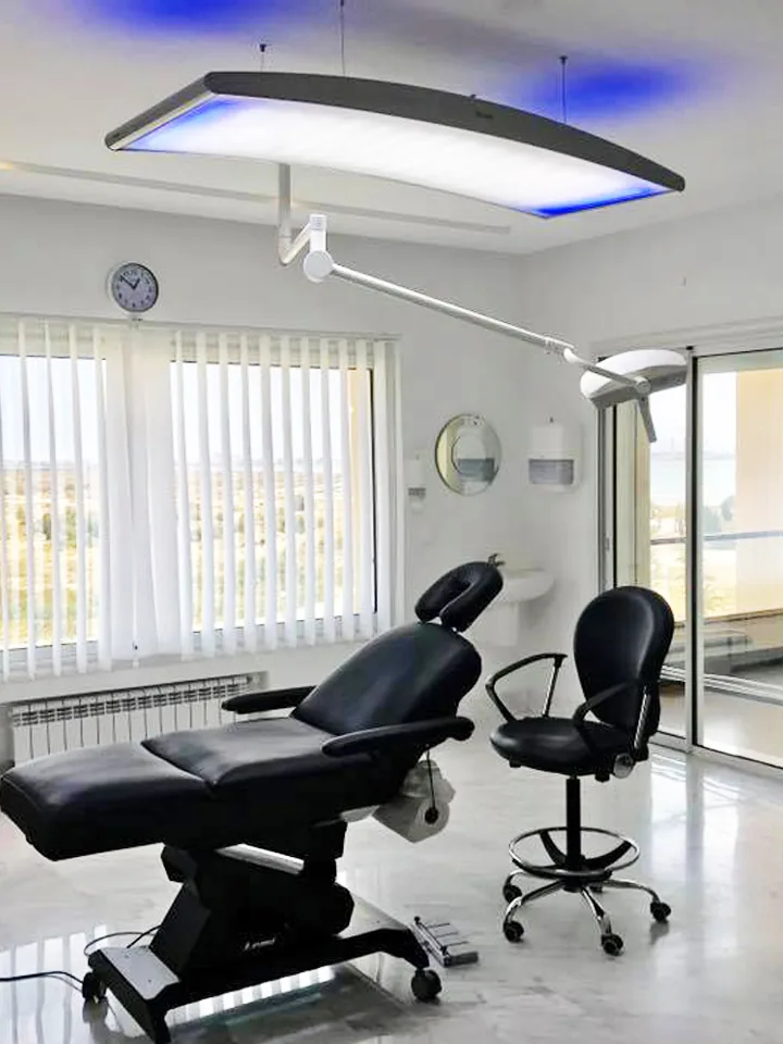 Dr Seffen's hair transplant clinic in Les Berges du Lac 2, Tunis